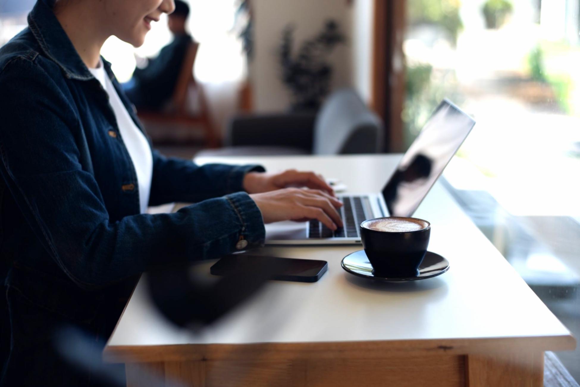 Visualisierung einer Budget-Prognose mit verschiedenen Szenarien